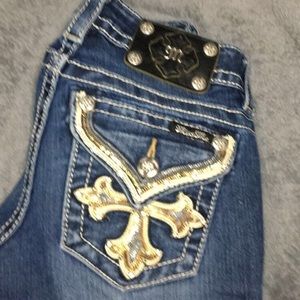 Miss me size 25 😬